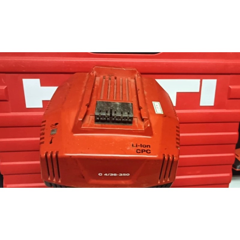 Cargador Rápido Multivoltaje C - Power Tools Toolstation reseña y precio